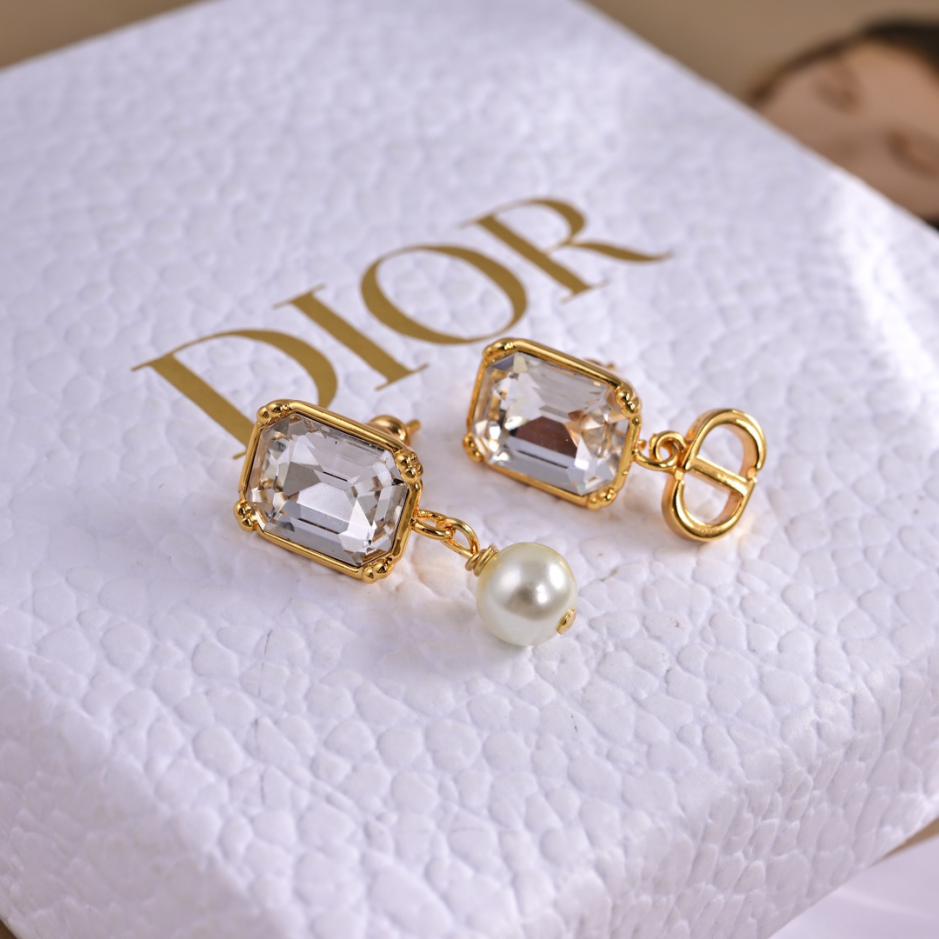 réplica,joyas,joyería,1:1,replica,fake,lujo,barato réplica,joyas,joyería,1:1,replica,fake,lujo,barato Pendientes Dior con letras nuevas (332E)