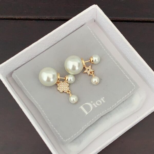 réplica,joyas,joyería,1:1,replica,fake,lujo,barato Los últimos pendientes de perlas grandes y pequeñas de Dior (ABE2)