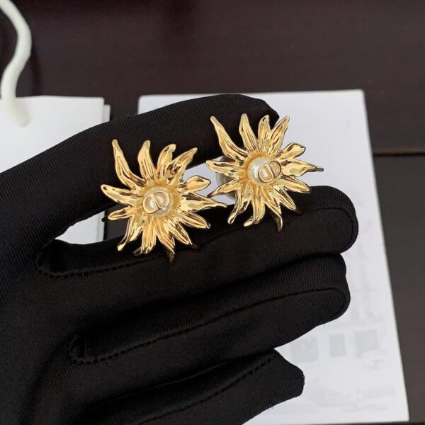 réplica,joyas,joyería,1:1,replica,fake,lujo,barato Los últimos pendientes de perlas rosas grandes y pequeñas de Dior (82B8)
