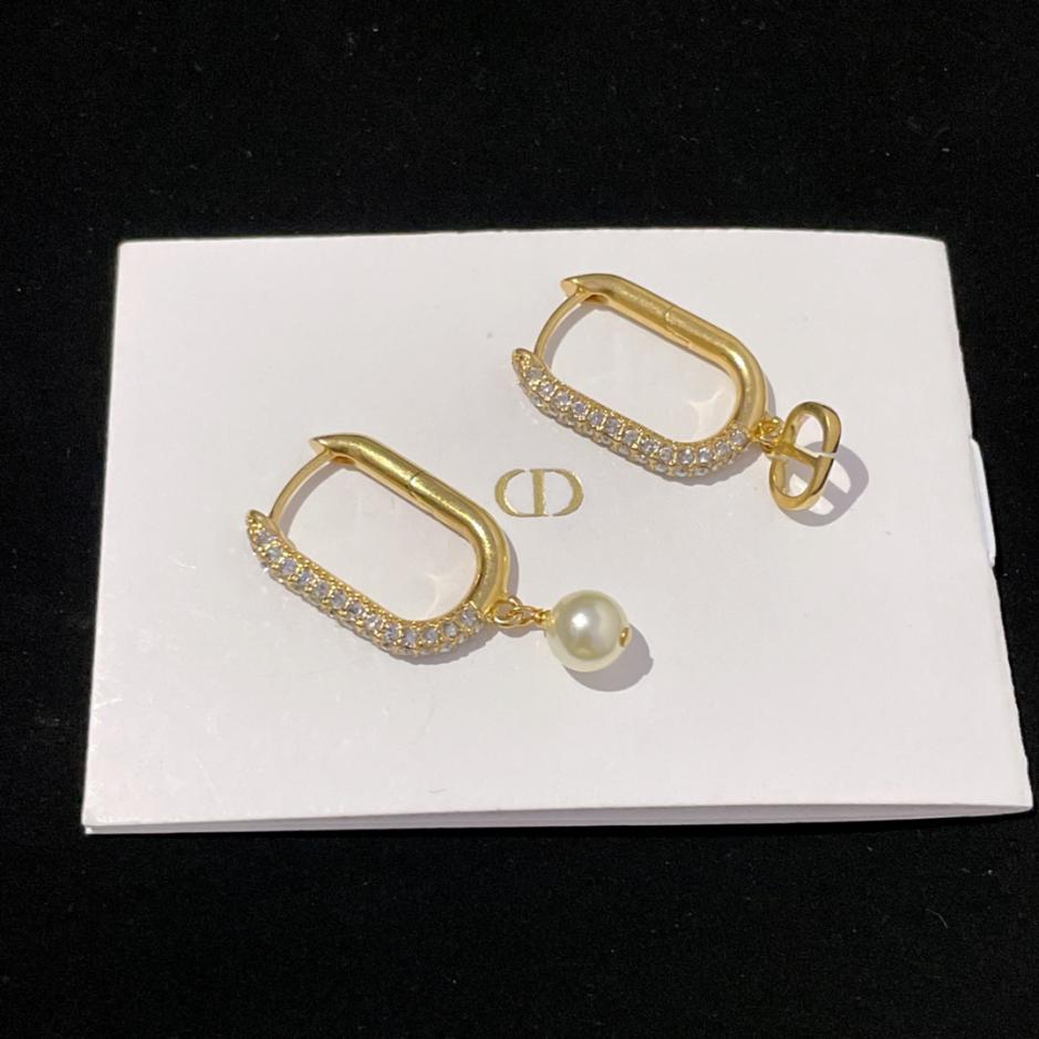 réplica,joyas,joyería,1:1,replica,fake,lujo,barato réplica,joyas,joyería,1:1,replica,fake,lujo,barato Pendientes Dior con cuentas de CD colgantes y diamantes (1BE4)