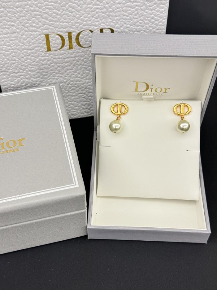 réplica,joyas,joyería,1:1,replica,fake,lujo,barato réplica,joyas,joyería,1:1,replica,fake,lujo,barato Pendientes colgantes DiorCD con cuentas (78CA)