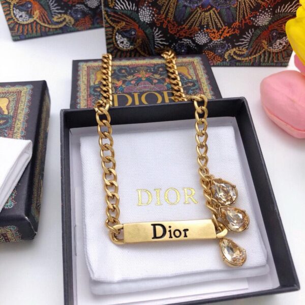 réplica,joyas,joyería,1:1,replica,fake,lujo,barato Dior 2022 principios de primavera nuevo producto collar con letras JADIOR con goteo de cristal ️ (DC44)