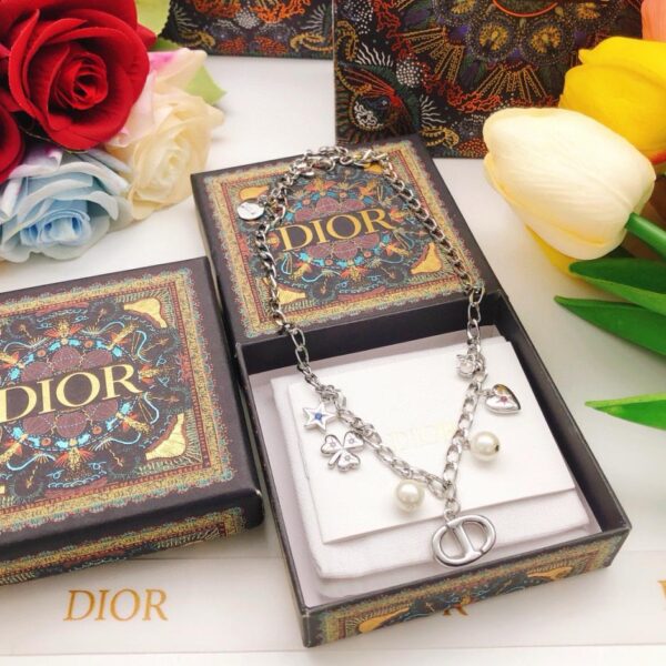 réplica,joyas,joyería,1:1,replica,fake,lujo,barato El último collar de nariz de cerdo de Dior (9F4B)
