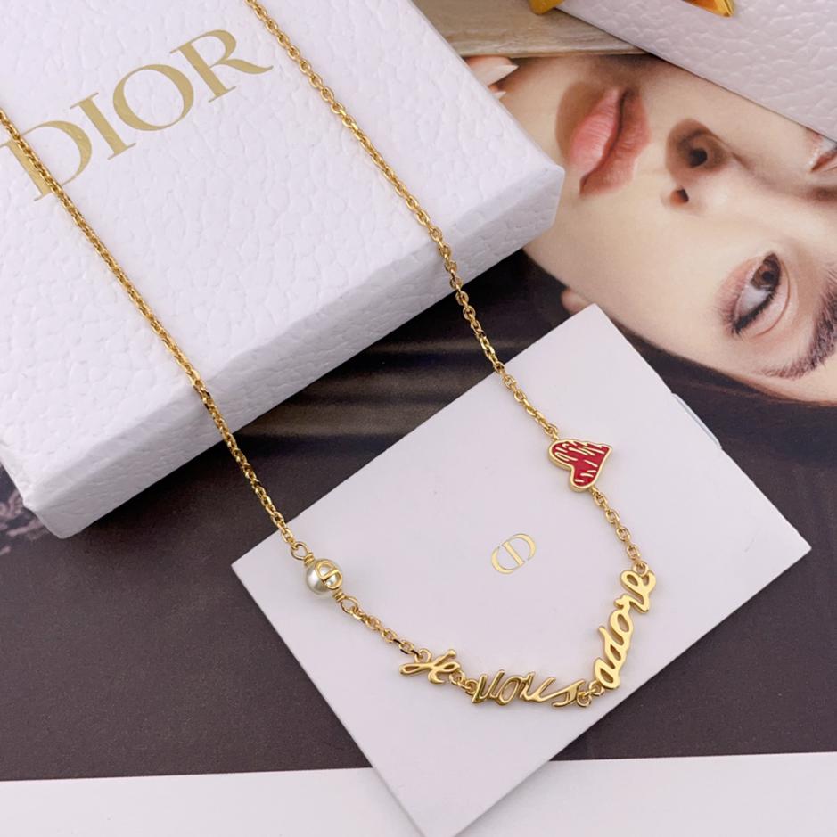 réplica,joyas,joyería,1:1,replica,fake,lujo,barato réplica,joyas,joyería,1:1,replica,fake,lujo,barato Collar con letras y corazón rojo de edición limitada del Día de San Valentín chino Dior (672F)