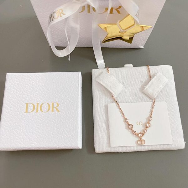 réplica,joyas,joyería,1:1,replica,fake,lujo,barato Collar Dior de siete estrellas y diamantes en oro rosa (090C)