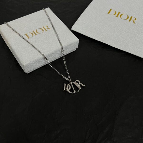 réplica,joyas,joyería,1:1,replica,fake,lujo,barato Mostradores collares Dior de segunda mano (0251)