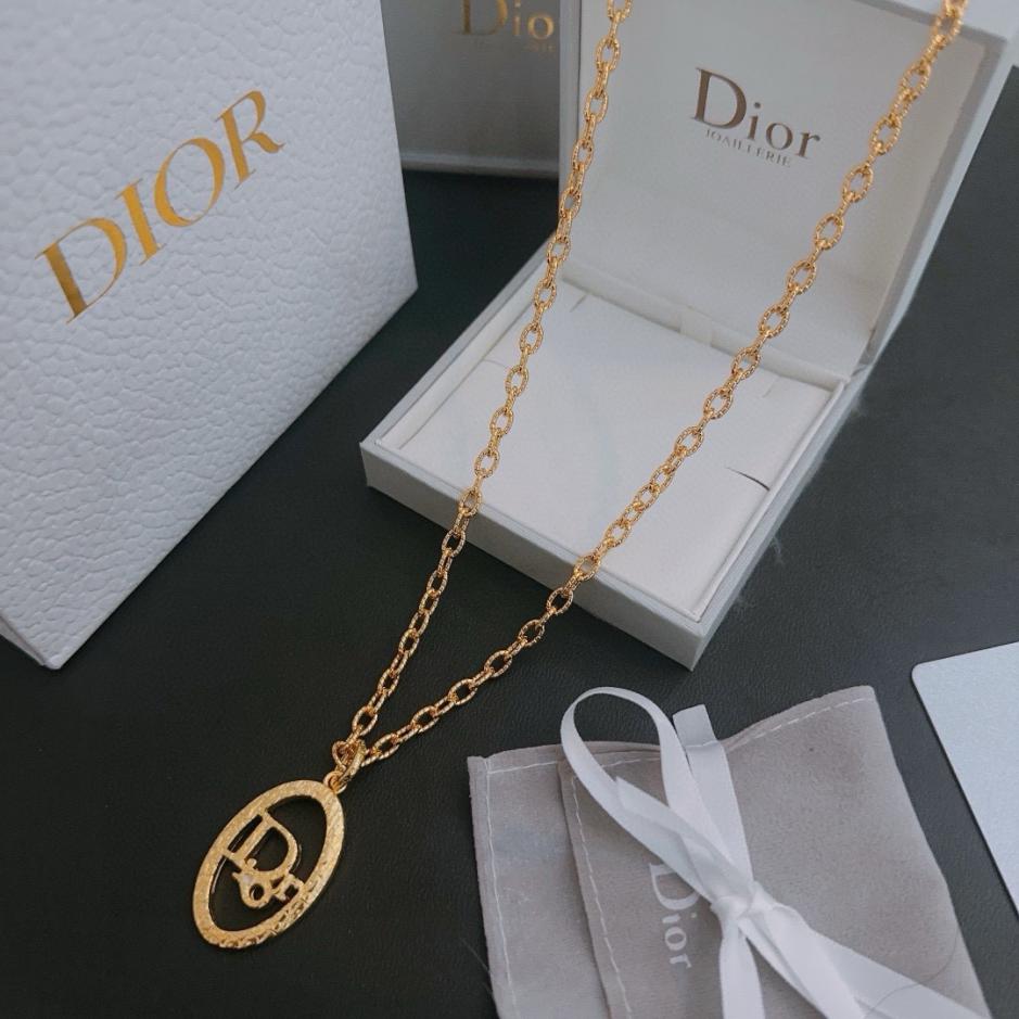 réplica,joyas,joyería,1:1,replica,fake,lujo,barato réplica,joyas,joyería,1:1,replica,fake,lujo,barato DIOR nuevo collar RW contador nuevo modelo pareja (425D)