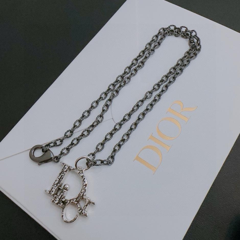 réplica,joyas,joyería,1:1,replica,fake,lujo,barato réplica,joyas,joyería,1:1,replica,fake,lujo,barato DIOR nuevo collar RW contador nuevo modelo pareja (A856)