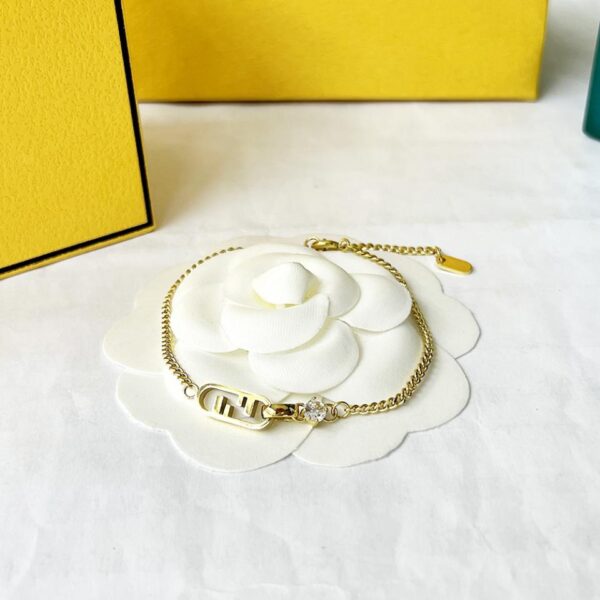 réplica,joyas,joyería,1:1,replica,fake,lujo,barato FENDI nuevo O”Lock(ED1F)