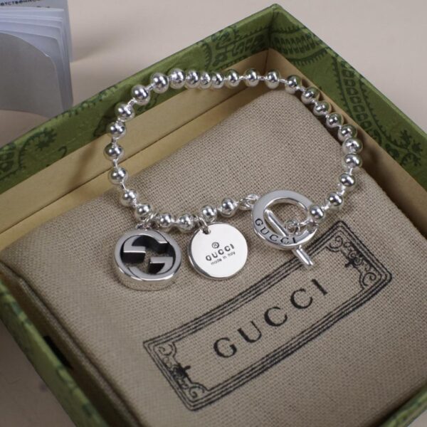réplica,joyas,joyería,1:1,replica,fake,lujo,barato [Completamente de plata de ley 925] Pulsera Gucci con hebilla y medalla entrelazada de doble G (B65A)