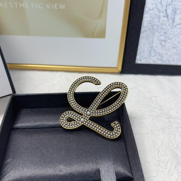 réplica,joyas,joyería,1:1,replica,fake,lujo,barato Broche LOEWE nuevo (4AA1)