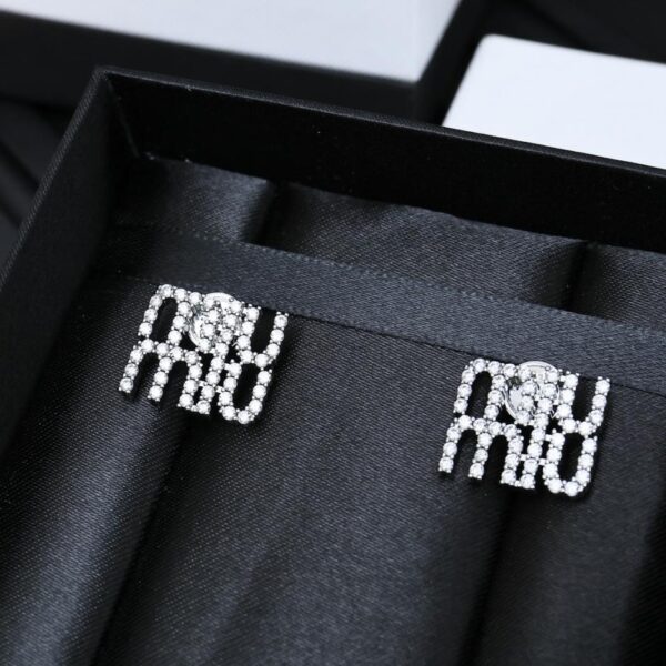réplica,joyas,joyería,1:1,replica,fake,lujo,barato Pendientes tipo botón con letras de diamantes en plata nueva de MIUMIU (D27A)