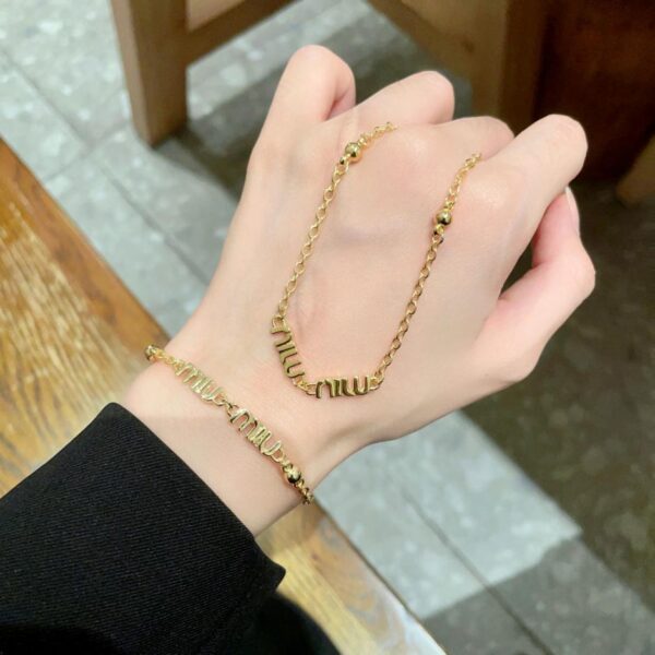 réplica,joyas,joyería,1:1,replica,fake,lujo,barato Collar letras miu miu (8A56)