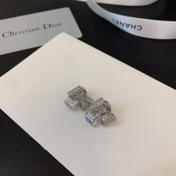 réplica,joyas,joyería,1:1,replica,fake,lujo,barato Miumiu últimos pendientes aguja de plata 925 (C0AA)
