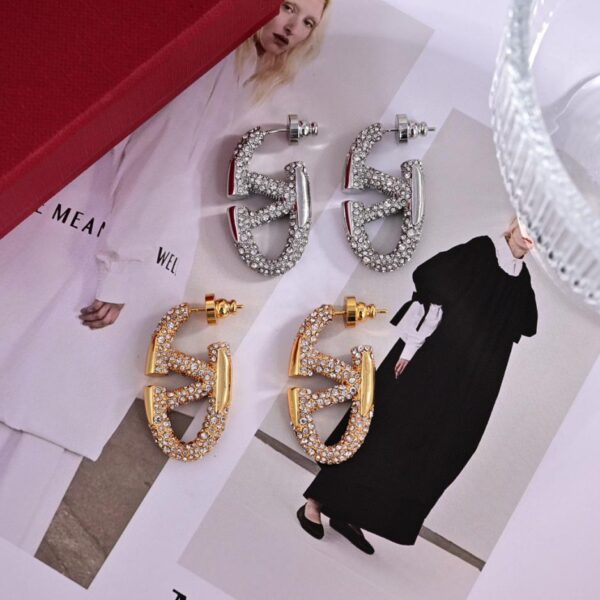 réplica,joyas,joyería,1:1,replica,fake,lujo,barato Mostrador Valentino nuevo estilo (140F)