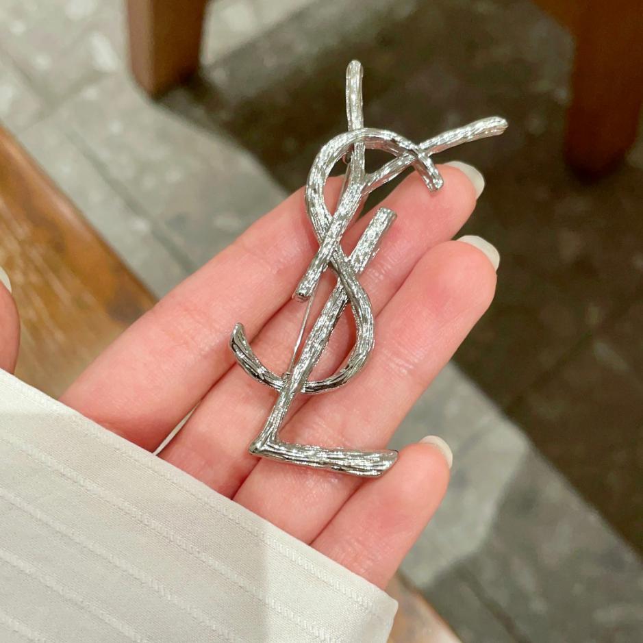 réplica,joyas,joyería,1:1,replica,fake,lujo,barato réplica,joyas,joyería,1:1,replica,fake,lujo,barato Broche nuevo de contador Yves Saint Laurent (AB89)