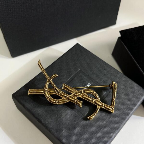 réplica,joyas,joyería,1:1,replica,fake,lujo,barato Broche con letras de bambú vintage de Saint Laurent (36F6)