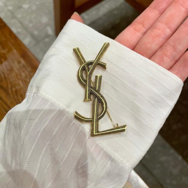 réplica,joyas,joyería,1:1,replica,fake,lujo,barato Broche de oro vintage nuevo con mostrador de Yves Saint Laurent (8A83)