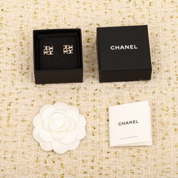 réplica,joyas,joyería,1:1,replica,fake,lujo,barato Pendientes de pastel redondos Chanel