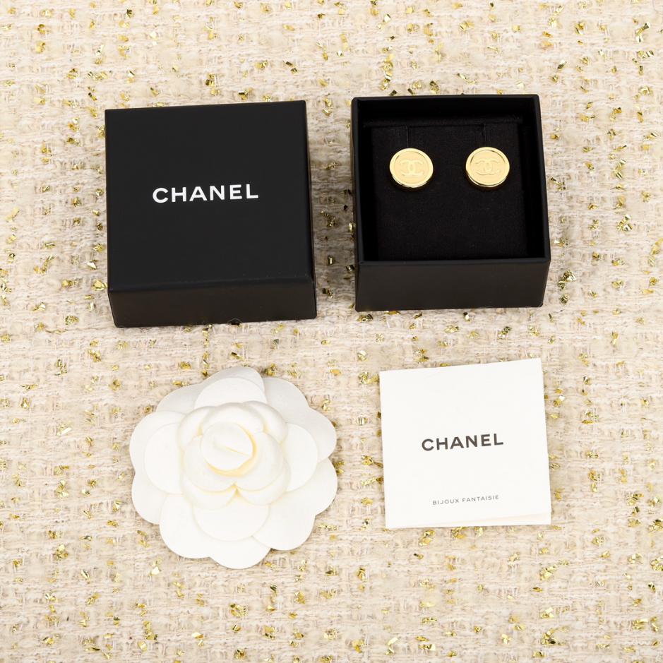réplica,joyas,joyería,1:1,replica,fake,lujo,barato réplica,joyas,joyería,1:1,replica,fake,lujo,barato Pendientes de pastel redondos Chanel