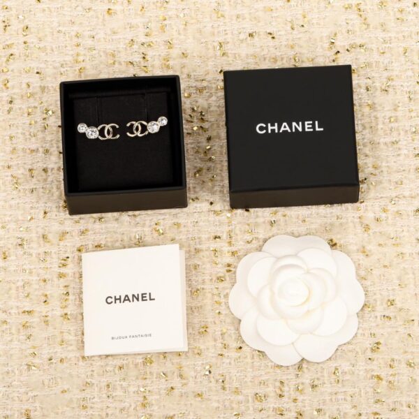 réplica,joyas,joyería,1:1,replica,fake,lujo,barato Aretes Chanel doble C con diamantes Swarovski