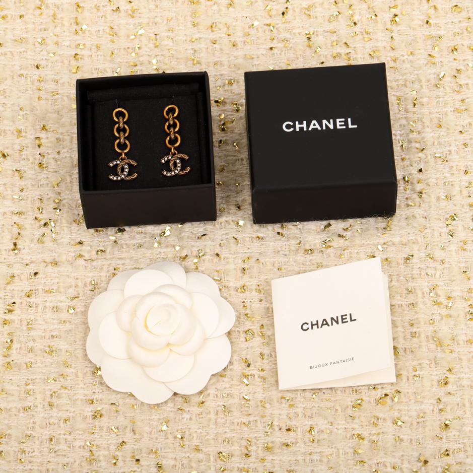 réplica,joyas,joyería,1:1,replica,fake,lujo,barato réplica,joyas,joyería,1:1,replica,fake,lujo,barato Pendientes Chanel doble c