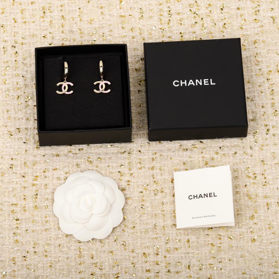 réplica,joyas,joyería,1:1,replica,fake,lujo,barato réplica,joyas,joyería,1:1,replica,fake,lujo,barato Pendientes Chanel con gancho dorado y doble C rosa