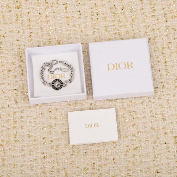 réplica,joyas,joyería,1:1,replica,fake,lujo,barato Pulsera del mismo estilo con Jay Chou de marca compartida de Dior Stone Island