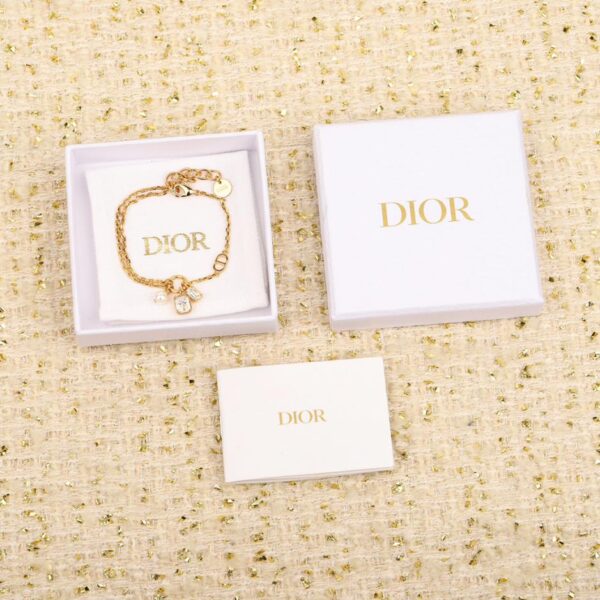 réplica,joyas,joyería,1:1,replica,fake,lujo,barato Pulsera Dior con una cuenta y dos diamantes.