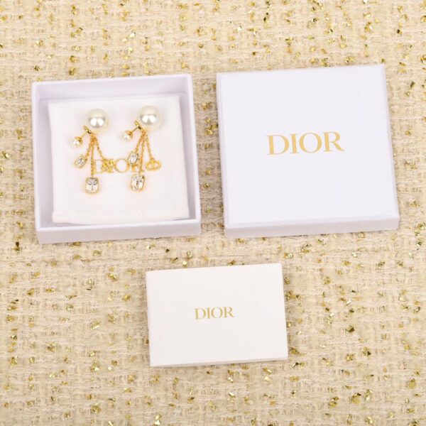 réplica,joyas,joyería,1:1,replica,fake,lujo,barato Pendientes Dior con borlas de perlas grandes y pequeñas y diamantes de imitación