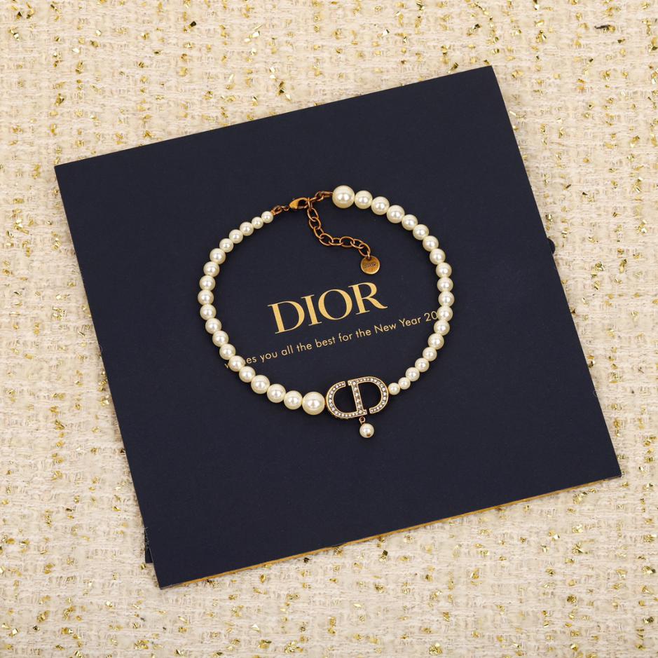 réplica,joyas,joyería,1:1,replica,fake,lujo,barato réplica,joyas,joyería,1:1,replica,fake,lujo,barato Gargantilla Dior CD con perlas