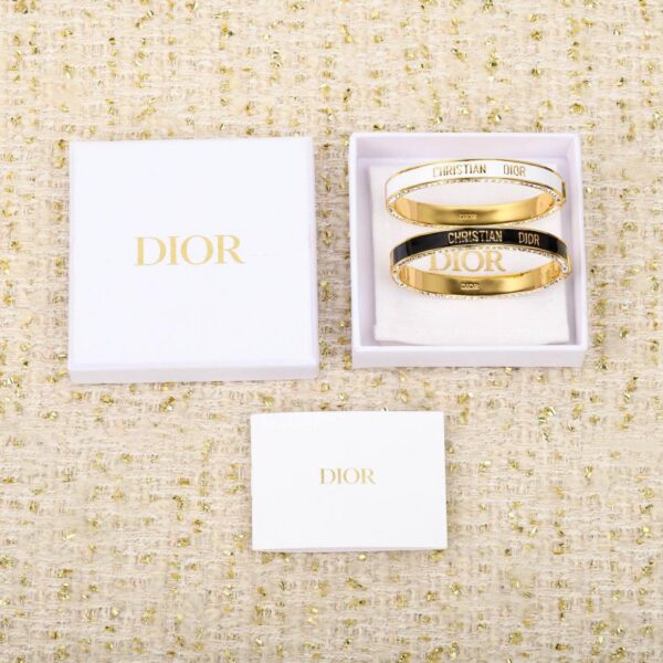 réplica,joyas,joyería,1:1,replica,fake,lujo,barato Pulsera de diamantes con goteo de aceite Dior