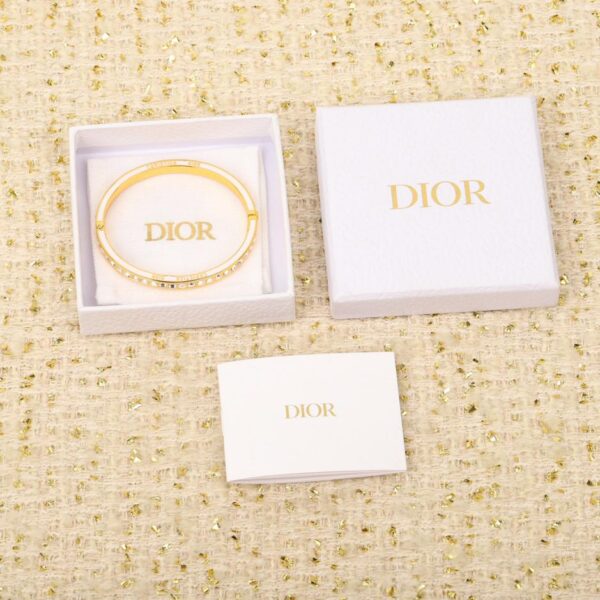réplica,joyas,joyería,1:1,replica,fake,lujo,barato Pulsera de diamantes con goteo de aceite Dior