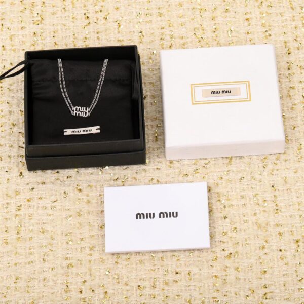 réplica,joyas,joyería,1:1,replica,fake,lujo,barato Collar de perlas cuadradas de Miu Miu