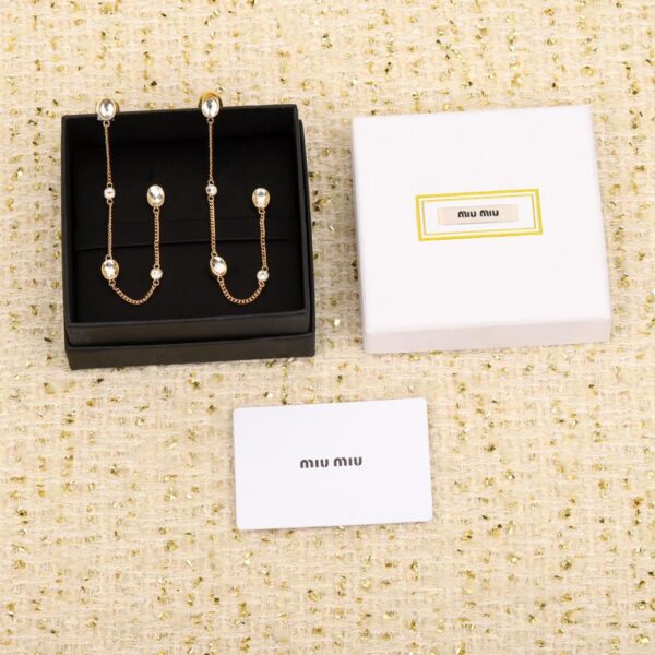 réplica,joyas,joyería,1:1,replica,fake,lujo,barato Pendientes nuevos con borlas y strass de Miu Miu