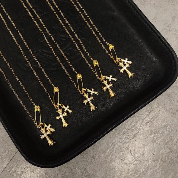 réplica,joyas,joyería,1:1,replica,fake,lujo,barato Pulsera cruzada con hebilla Chrome Hearts