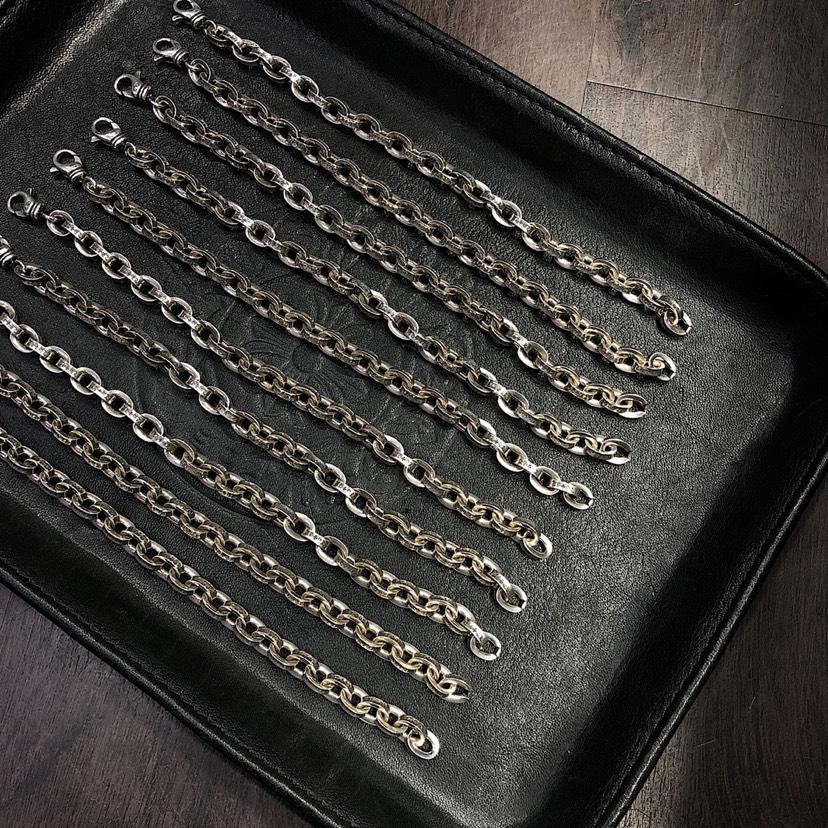 réplica,joyas,joyería,1:1,replica,fake,lujo,barato réplica,joyas,joyería,1:1,replica,fake,lujo,barato Pulsera de cadena de papel gruesa con corazón de cuervo