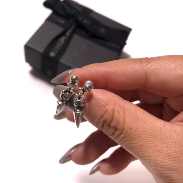 réplica,joyas,joyería,1:1,replica,fake,lujo,barato Pendientes de uñas de bala de corazones Chome
