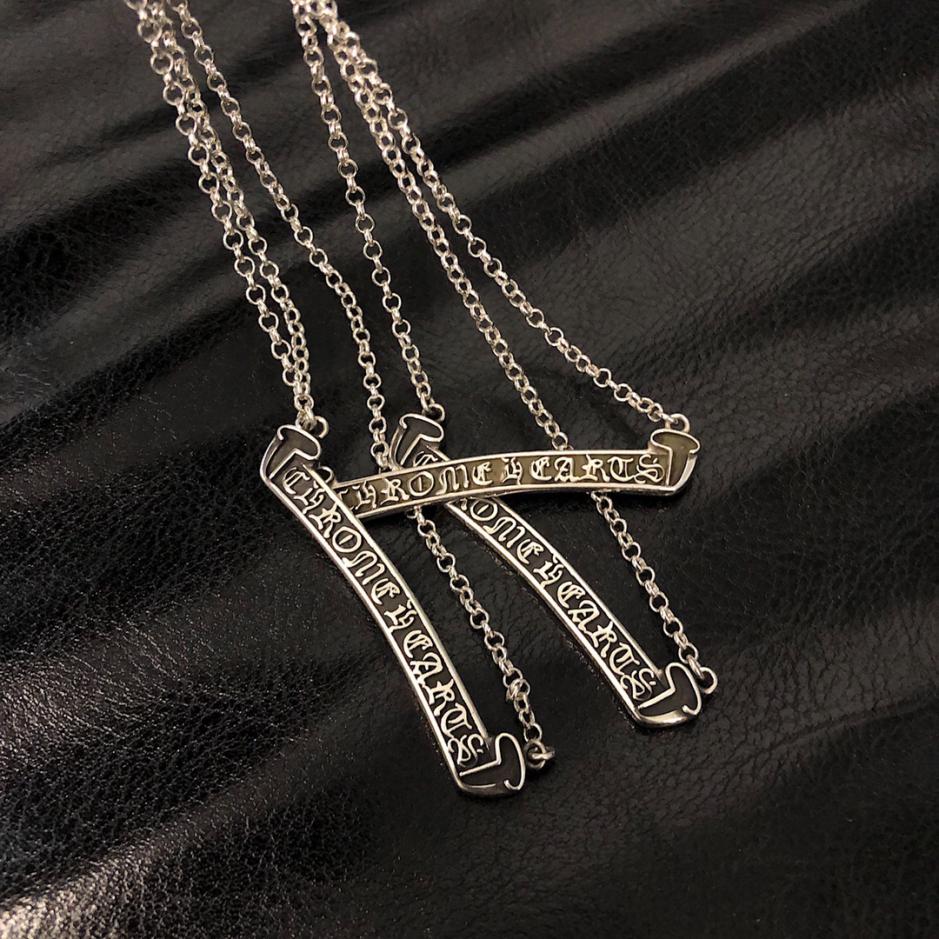 réplica,joyas,joyería,1:1,replica,fake,lujo,barato réplica,joyas,joyería,1:1,replica,fake,lujo,barato Cadena de clavícula de herradura de corazones cromados