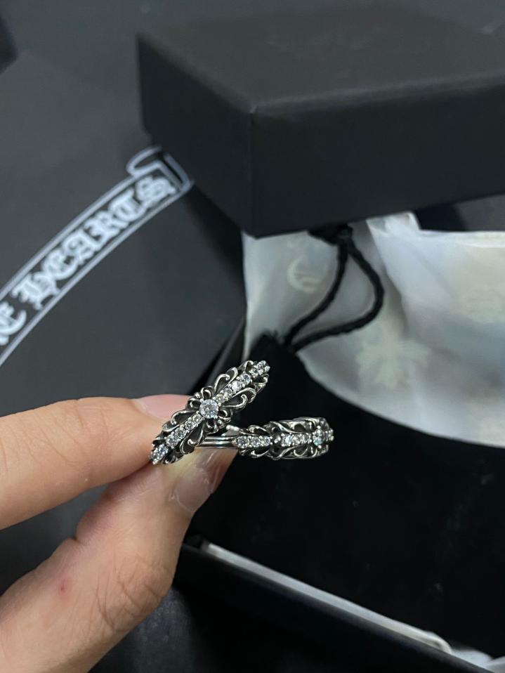 réplica,joyas,joyería,1:1,replica,fake,lujo,barato réplica,joyas,joyería,1:1,replica,fake,lujo,barato Anillo Flor Cruz Piedra Corazones Cromados