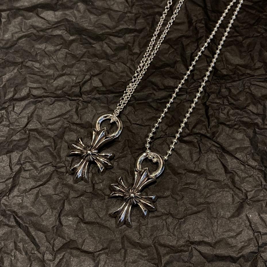 réplica,joyas,joyería,1:1,replica,fake,lujo,barato réplica,joyas,joyería,1:1,replica,fake,lujo,barato Collar Flor Doble Cruz Corazones Cromados