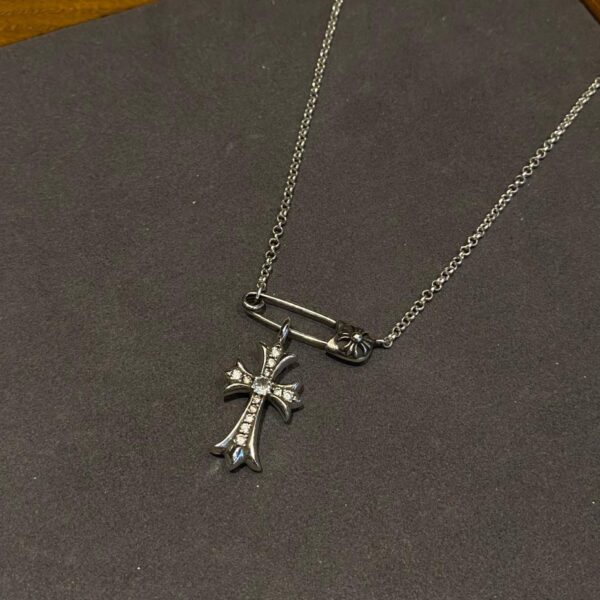 réplica,joyas,joyería,1:1,replica,fake,lujo,barato Cadena con pasador cruzado de corazones cromados