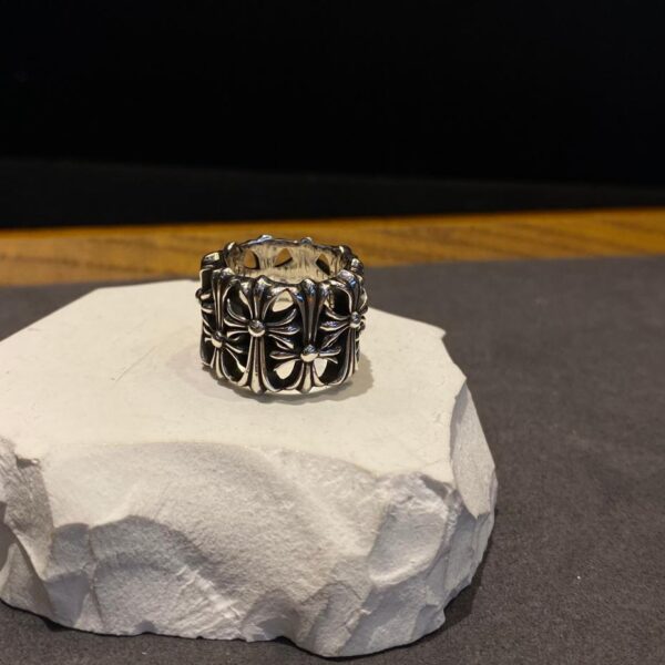 réplica,joyas,joyería,1:1,replica,fake,lujo,barato Anillo de clavo de cabeza redonda de corazones cromados