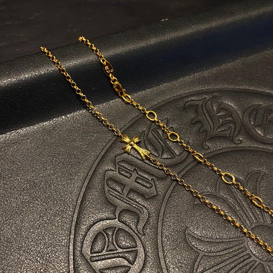 réplica,joyas,joyería,1:1,replica,fake,lujo,barato réplica,joyas,joyería,1:1,replica,fake,lujo,barato Collar Chrome Hearts cruz fina bañada en oro