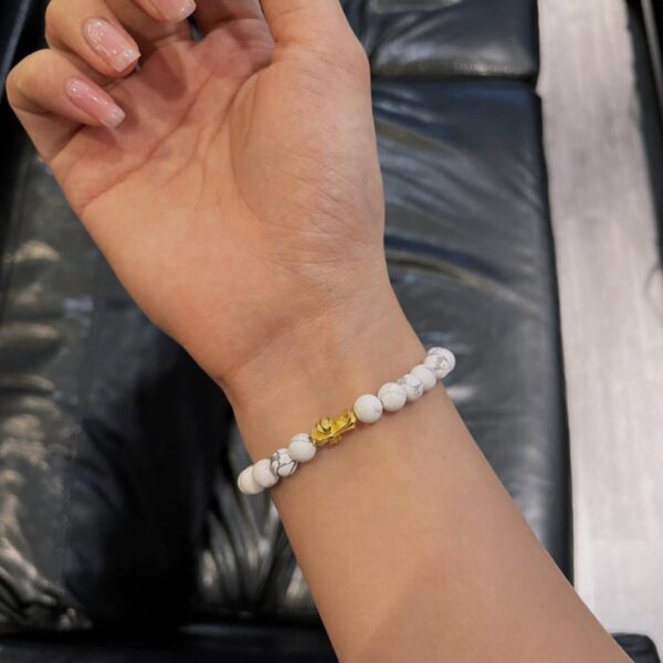 réplica,joyas,joyería,1:1,replica,fake,lujo,barato Pulsera de ágata blanca chapada en oro con cruz de corazones cromados