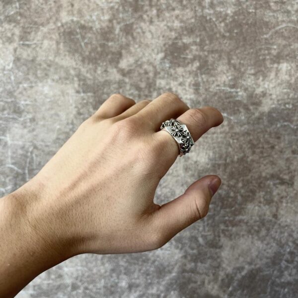 réplica,joyas,joyería,1:1,replica,fake,lujo,barato Anillo con flor y cruz de diamantes Chrome Hearts