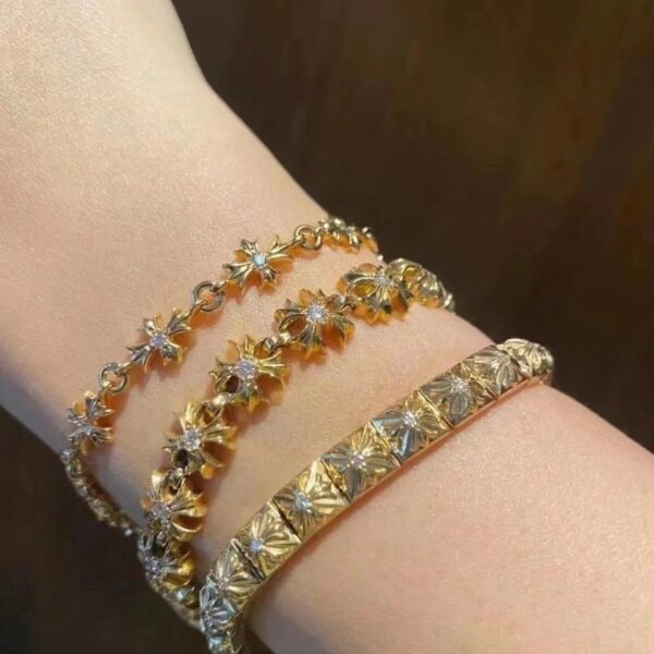 réplica,joyas,joyería,1:1,replica,fake,lujo,barato Pulsera cruzada chapada en oro de 22 quilates con corazones cromados