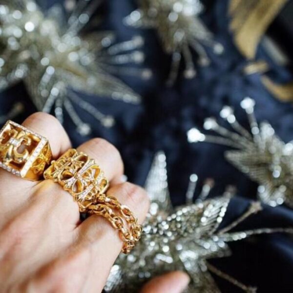 réplica,joyas,joyería,1:1,replica,fake,lujo,barato Anillo de tumba de piedra chapado en oro de 22 quilates con corazones cromados