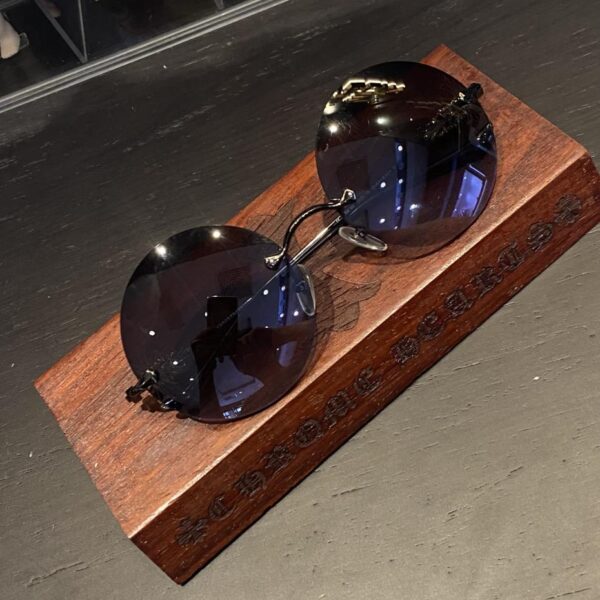 réplica,joyas,joyería,1:1,replica,fake,lujo,barato Gafas de sol con montura redonda y corazones cromados