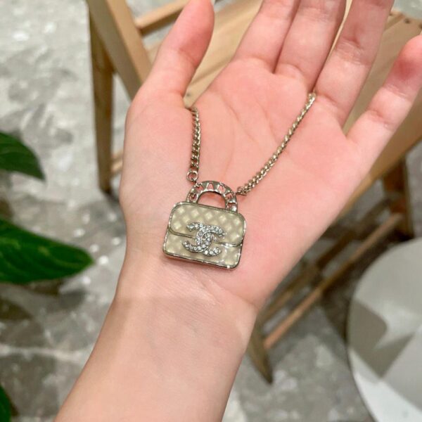 réplica,joyas,joyería,1:1,replica,fake,lujo,barato Bolso Chanel Collar con letra doble C (4C69)